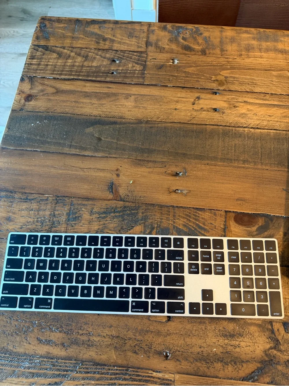 Apple Wireless Keyboard A1843